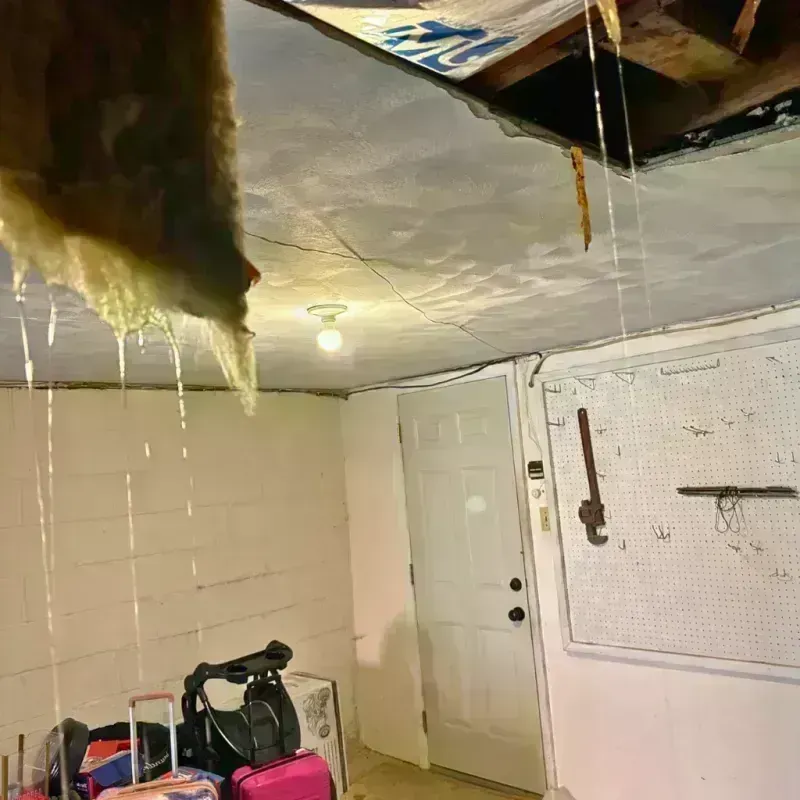 Before and after water damage restoration in Indianapolis, IN